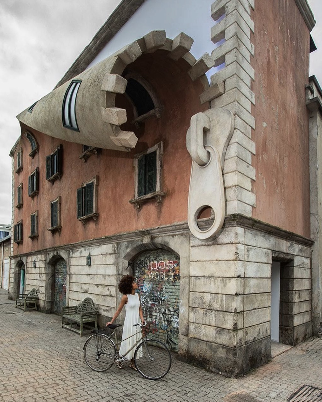 alex chinneck art